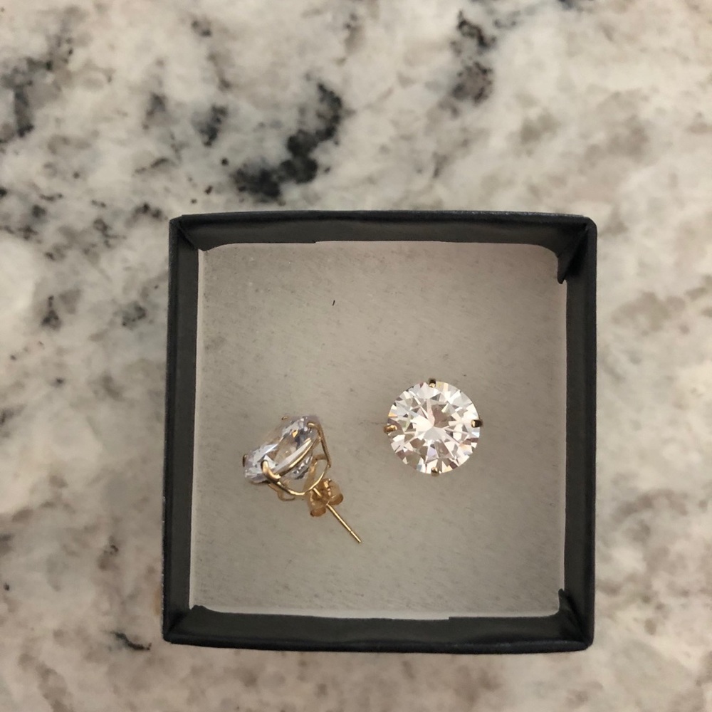 CZ diamond earrings with gold setting, new.